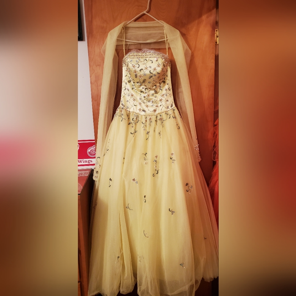 Belle-style Yellow Prom Dress